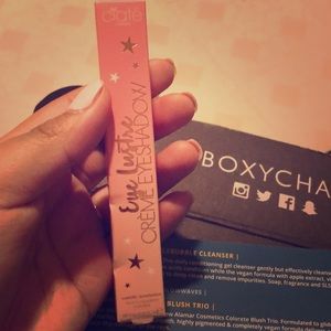 Ciate créeme shadow FREE WITH ANY PURCHASE